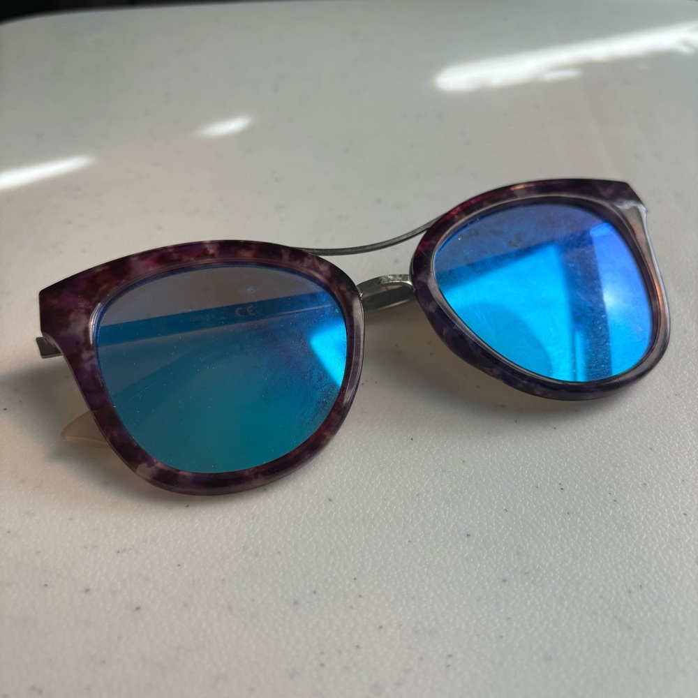 Guess GF0304 Gradient Women's Sunglasses 53-20 145